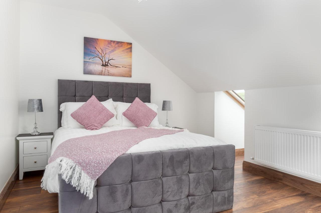Wonderful Coastal Home In Dingle Town Экстерьер фото